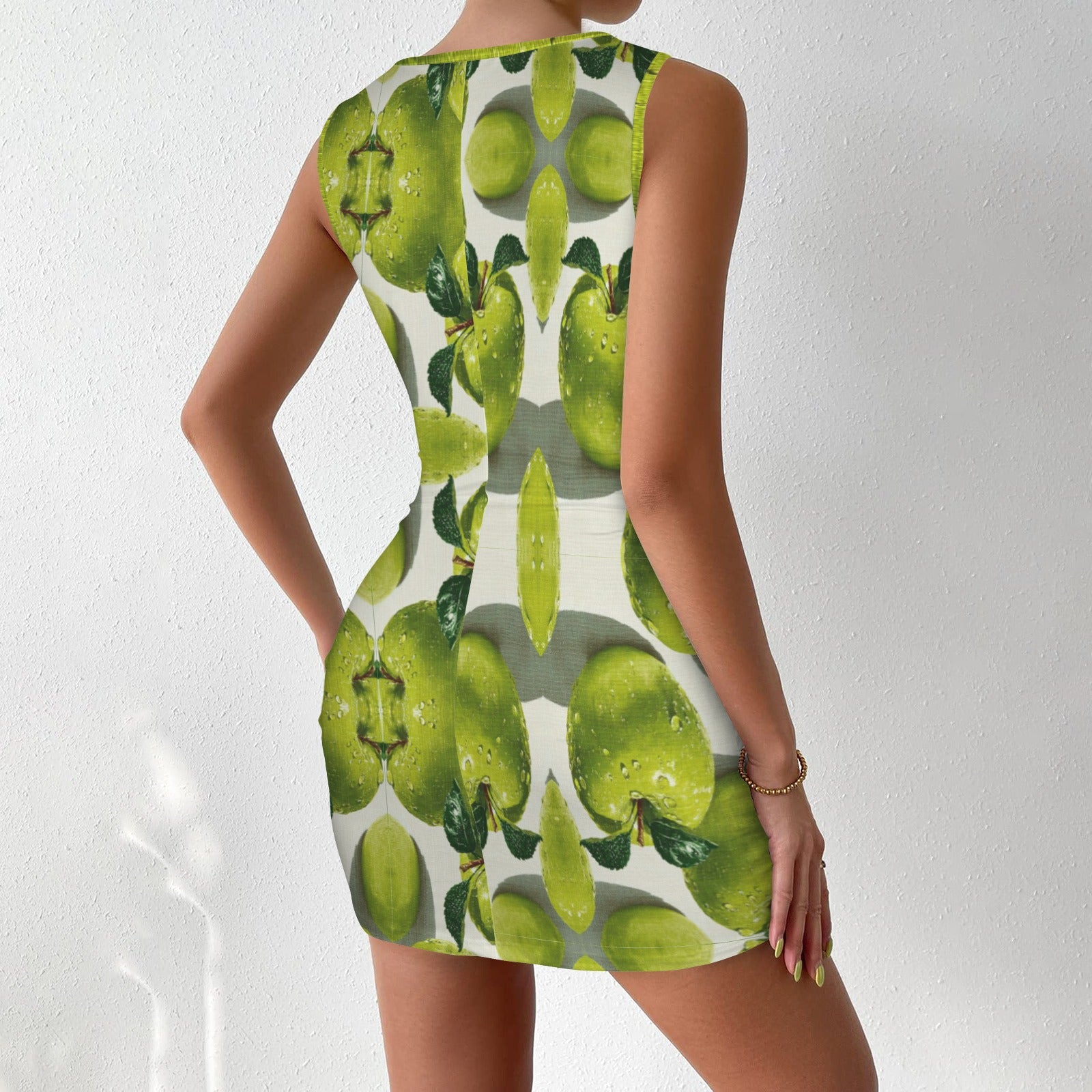 Apple Illusion Back View